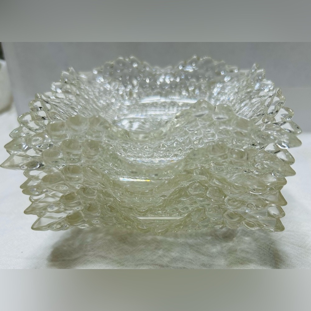 Vintage mid century Bamboo caddy with 5 diamond cut ruffle edged dishes. Mint!! - Picture 7 of 7